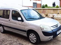 Gris / plata Usado 2009 Peugeot Partner Tepee Outdoor Monovolumen | 5999 € (Precio justo)