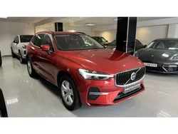 Rojo Usado 2024 Volvo XC60 Core SUV | 42.900 € (Precio justo)