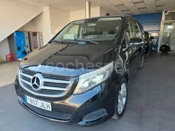 Negro Usado 2016 Mercedes V220 Avantgarde Monovolumen | 21.500 €
