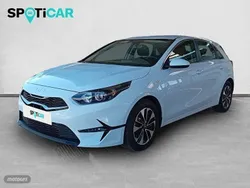 Blanco Usado 2024 Kia Ceed Berlina | 18.800 € (Precio justo)