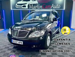 Negro Usado 2013 Ssangyong (KGM) Rodius Monovolumen | 9999 € (Un poco caro)