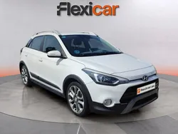 Blanco Usado 2017 Hyundai i20 Berlina | 11.790 € (Un poco caro)