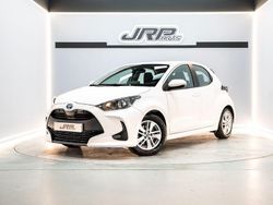 Blanco Usado 2022 Toyota Yaris Hybrid Style Berlina | 16.990 € (Precio justo)