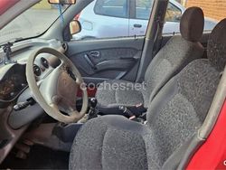 Rojo Usado 2001 Hyundai Atos GLS Utilitario | 850 € (Un poco caro)