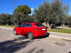 Rojo Usado 2003 Audi A3 Ambiente Berlina | 3250 € (Precio justo)