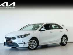 Blanco Usado 2024 Kia Ceed | 19.540 € (Precio justo)