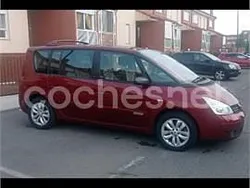 Granate Usado 2008 Renault Grand Espace Dynamique Monovolumen | 4200 € (Precio justo)