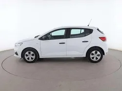 Blanco Usado 2022 Dacia Sandero Essentiel Utilitario | 12.666 € (Buen precio)