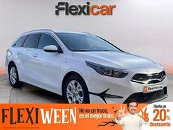 Blanco Usado 2022 Kia Ceed Familiar | 19.490 € (Precio justo)