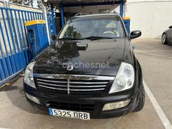 Negro Usado 2005 Ssangyong (KGM) Rexton SUV | 3900 € (Un poco caro)