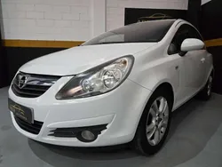 Blanco Usado 2009 Opel Corsa Sport Utilitario | 6500 € (Un poco caro)