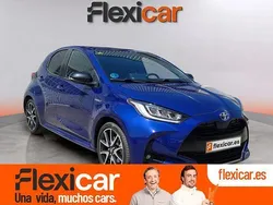 Azul Usado 2020 Toyota Yaris Hybrid Style Berlina | 18.490 € (Un poco caro)