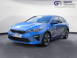 Azul Usado 2021 Kia Ceed Berlina | 15.985 € (Precio justo)