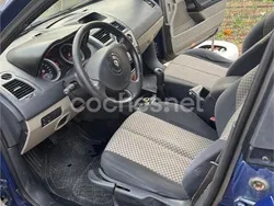 Azul Usado 2005 Renault Mégane GrandTour Dynamique Familiar | 2000 € (Precio justo)