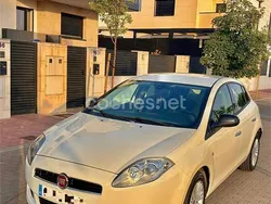 Blanco Usado 2014 Fiat Bravo Easy Utilitario | 3749 € (Precio justo)