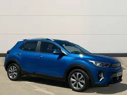 Azul Usado 2024 Kia Stonic SUV | 19.700 € (Precio justo)