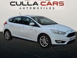 Blanco Usado 2017 Ford Focus Trend Berlina | 8999 € (Buen precio)