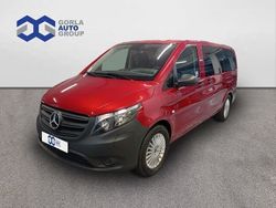 Rojo Usado 2023 Mercedes e-Vito Van | 61.900 € (Un poco caro)