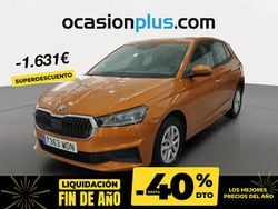 Naranja Usado 2023 Skoda Fabia Ambition Berlina | 15.200 € (Precio justo)