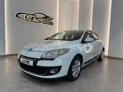 Blanco Usado 2014 Renault Mégane III Bose Edition Berlina | 6500 € (Precio justo)