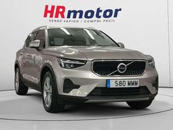 Blanco Usado 2023 Volvo XC40 Core SUV | 28.590 € (Precio justo)