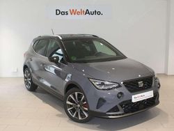 Gris Nuevo 2024 Seat Arona SUV | 22.600 € (Un poco caro)