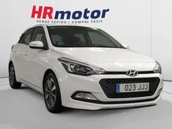 Usado 2015 Hyundai i20 Style | 8920 € (Precio justo)