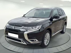 Gris Usado 2019 Mitsubishi Outlander Edition SUV | 22.790 €