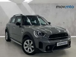 Gris / plata Usado 2022 Mini Cooper Countryman SUV | 28.600 € (Precio justo)