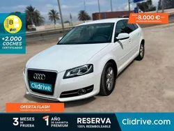 Blanco Usado 2011 Audi A3 Sportback Ambition Utilitario | 8690 € (Precio justo)