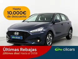 Azul Usado 2024 Hyundai i30 Berlina | 19.490 € (Precio justo)