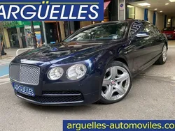 Azul Usado 2015 Bentley Flying Spur Mulliner Berlina | 89.900 €