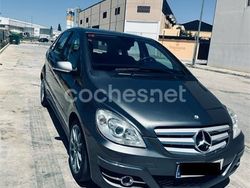 Gris / plata Usado 2011 Mercedes B180 Monovolumen | 8500 € (Precio justo)