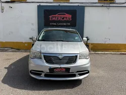 Gris / plata Usado 2013 Lancia Voyager Gold Monovolumen | 9500 € (Super precio)