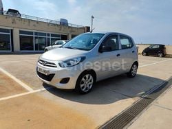 Gris / plata Usado 2012 Hyundai i10 Comfort Utilitario | 7990 € (Un poco caro)