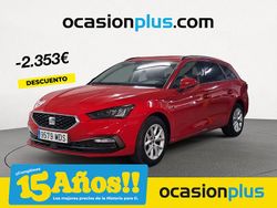 Rojo Usado 2023 Seat Leon Style Familiar | 19.950 € (Precio justo)