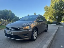 Beige Usado 2017 VW Golf Sportsvan Edition Monovolumen | 7999 € (Buen precio)