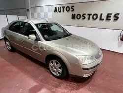 Beige Usado 2003 Ford Mondeo Ghia Berlina | 3495 € (Precio justo)