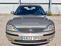 Beige Usado 2005 Ford Mondeo Futura Berlina | 2500 € (Precio justo)