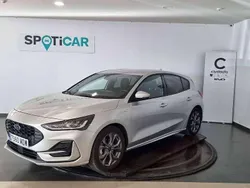 Gris Usado 2023 Ford Focus ST-Line Utilitario | 18.790 € (Precio justo)