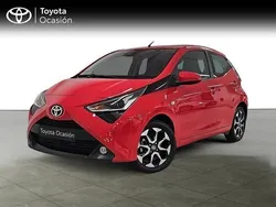 Rojo Usado 2021 Toyota Aygo X-play Utilitario | 12.890 € (Precio justo)