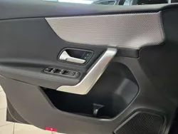Negro Usado 2019 Mercedes A180 Utilitario | 20.690 € (Buen precio)