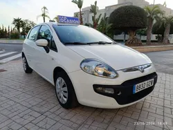 Blanco Usado 2010 Fiat Punto Evo Dynamic Utilitario | 5690 €