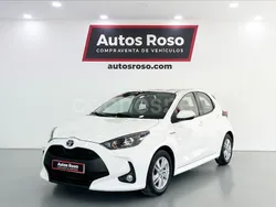 Blanco Usado 2022 Toyota Yaris Hybrid Active Berlina | 16.990 € (Buen precio)
