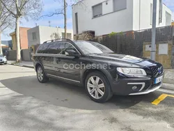 Negro Usado 2016 Volvo XC70 Momentum SUV | 12.400 €