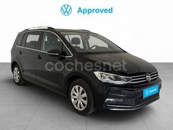 Negro Usado 2023 VW Touran Advance Monovolumen | 34.990 € (Caro)