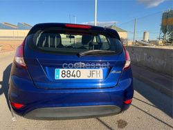 Azul Usado 2016 Ford Fiesta Trend Berlina | 7000 €
