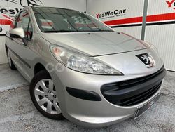 Gris / plata Usado 2007 Peugeot 207 Berlina | 3490 € (Precio justo)