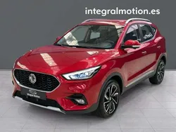 Rojo Usado 2022 MG ZS Luxury Berlina | 15.900 € (Precio justo)