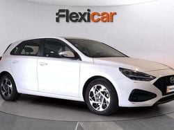 Blanco Usado 2024 Hyundai i30 Berlina | 16.990 € (Precio justo)